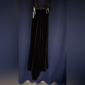 Elegant Black Velvet Dress